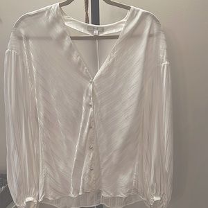 Joie White long sleeve silk blouse sz M